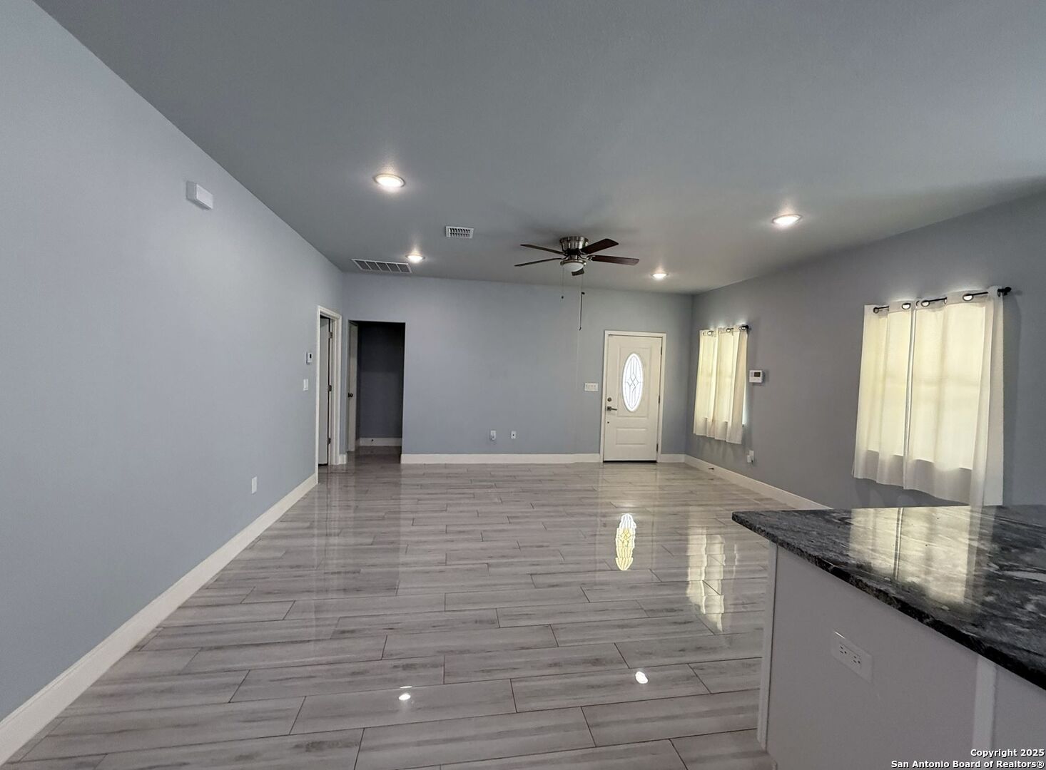 1140 Southline