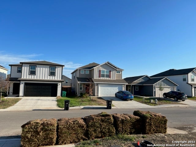 Photo of 6234 FIELDRUN, San Antonio, TX 78218 (MLS # 1973492)