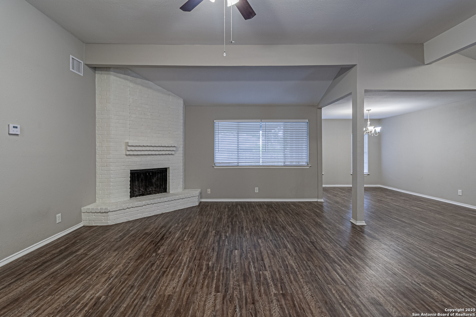 7912 Forest Crossing