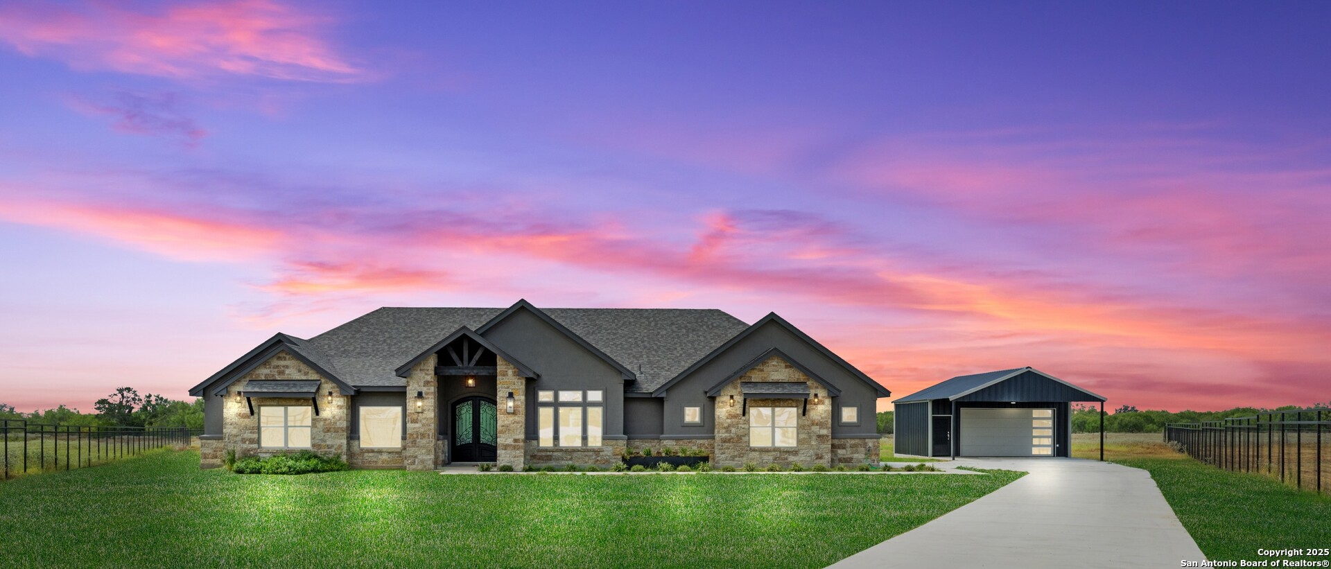 112 Hidden Cove