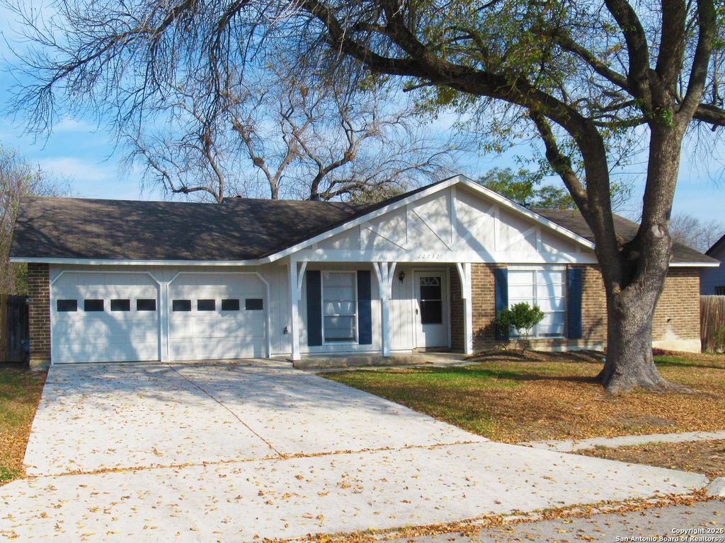 Photo of 12732 El Sonteo, San Antonio, TX 78233 (MLS # 1933545)