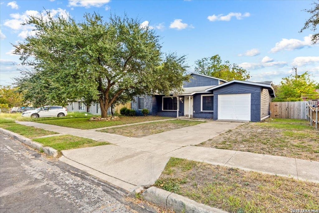 Photo of 574 LIVELY DR, San Antonio, TX 78213 (MLS # 2023895)