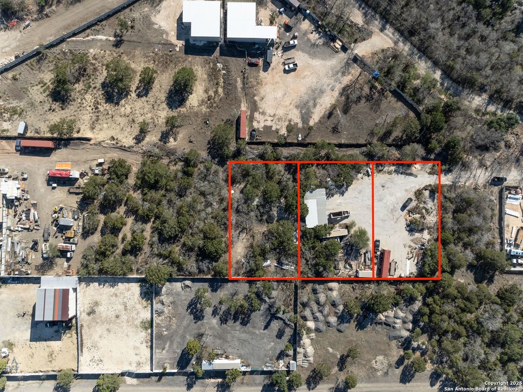 Photo of 0 JONES EAST AVE, San Antonio, TX 78239 (MLS # 1833999)