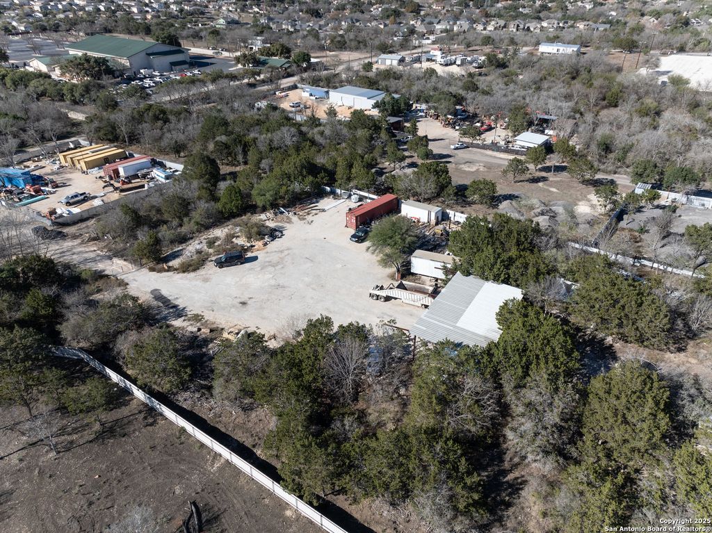 Photo of 0 JONES EAST AVE, San Antonio, TX 78239 (MLS # 1833999)