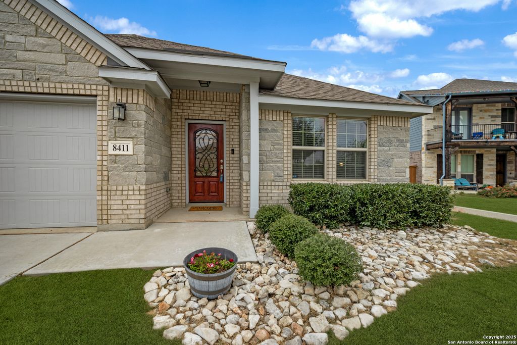 Photo of 8411 Percheron Pass, San Antonio, TX 78254 (MLS # 1926838)