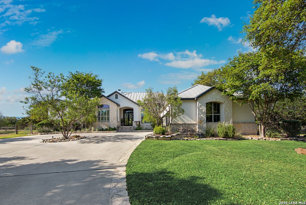 Photo of 104 PARK RDG, Boerne, TX 78006 (MLS # 1959908)