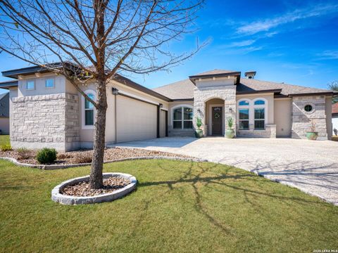 Photo of 30019 Cibolo Path, Fair Oaks Ranch, TX 78015 (MLS # 1944723)