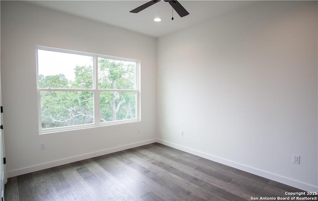 Fischer, Texas 78623, United States, 3 Bedrooms Bedrooms, ,3 BathroomsBathrooms,Residential,Active,198402