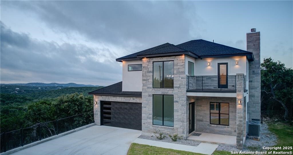 Fischer, Texas 78623, United States, 3 Bedrooms Bedrooms, ,3 BathroomsBathrooms,Residential,Active,198402