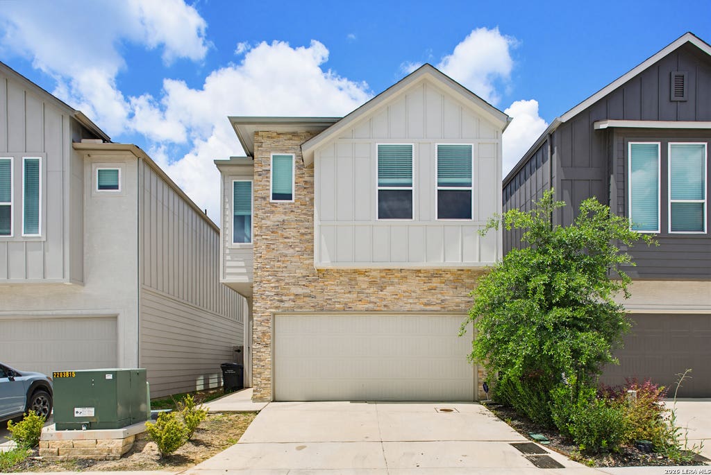 Photo of 8851 Oakland Rd UNIT 27, San Antonio, TX 78240 (MLS # 1973203)