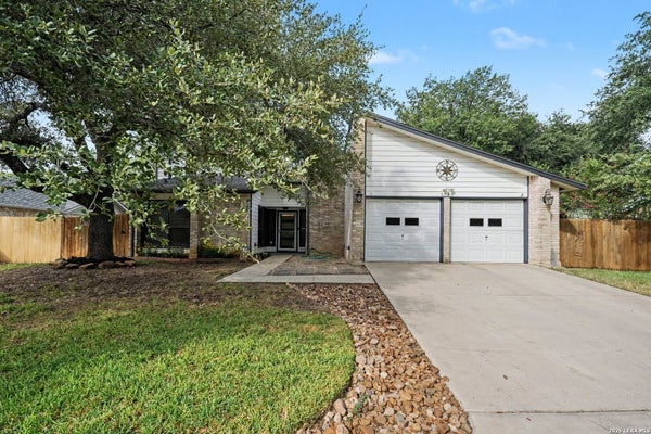 3222 MORNING CRK, SAN ANTONIO, TX 78247 - Image f831fbd89c1e672ba4e88a17a603dd16/3722642423