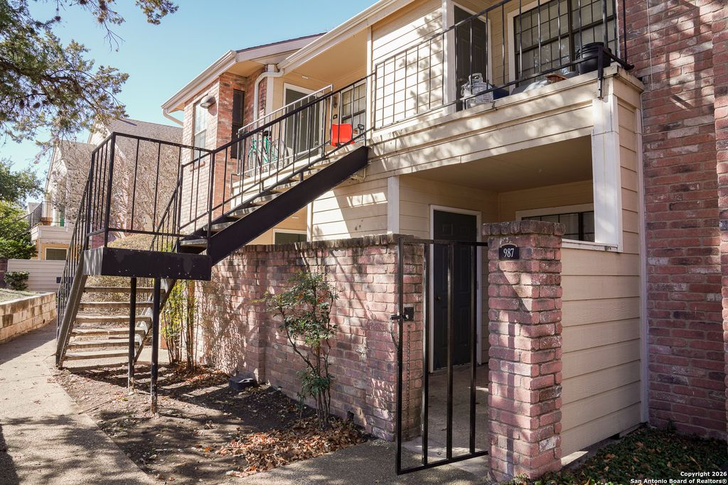 Photo of 11610 Vance Jackson 987 #987, San Antonio, TX 78230 (MLS # 1934175)