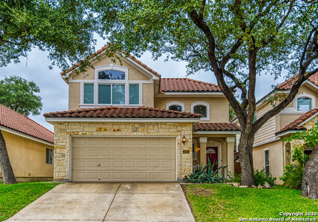 Photo of 1355 Pinnacle Falls, San Antonio, TX 78260 (MLS # 1939254)