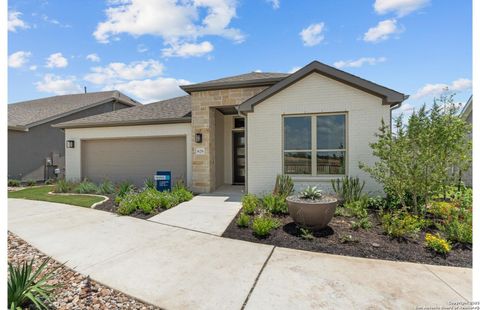 613 Dayflower Ln New Braunfels TX 78132