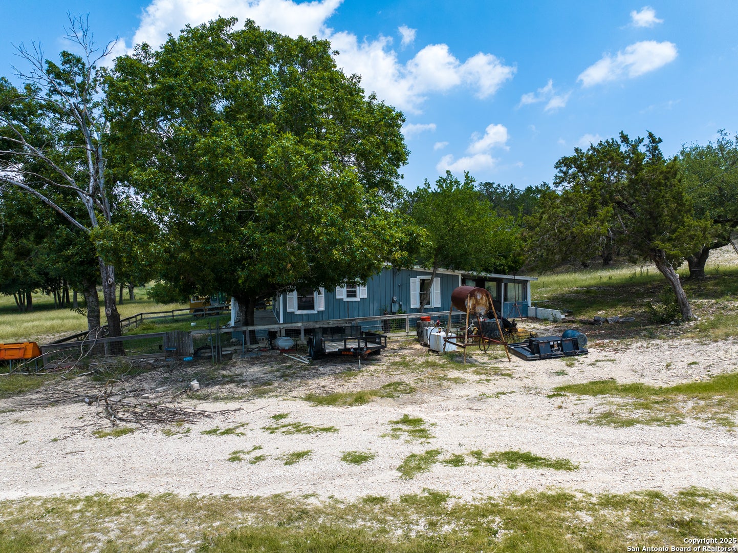 1275 Cypress Creek
