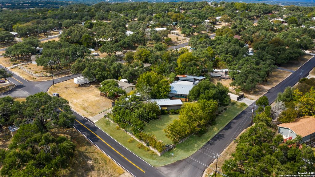 Photo of 2020 Overhill, Canyon Lake, TX 78133 (MLS # 1919014)