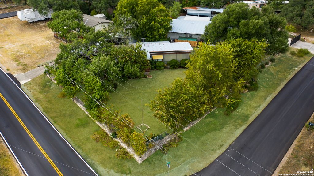 Photo of 2020 Overhill, Canyon Lake, TX 78133 (MLS # 1919014)