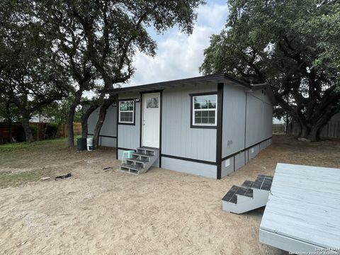 A home in Poteet