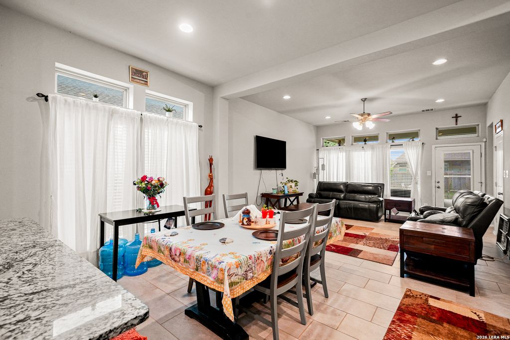 Photo of 14318 Hallows Grove, San Antonio, TX 78254 (MLS # 1949732)