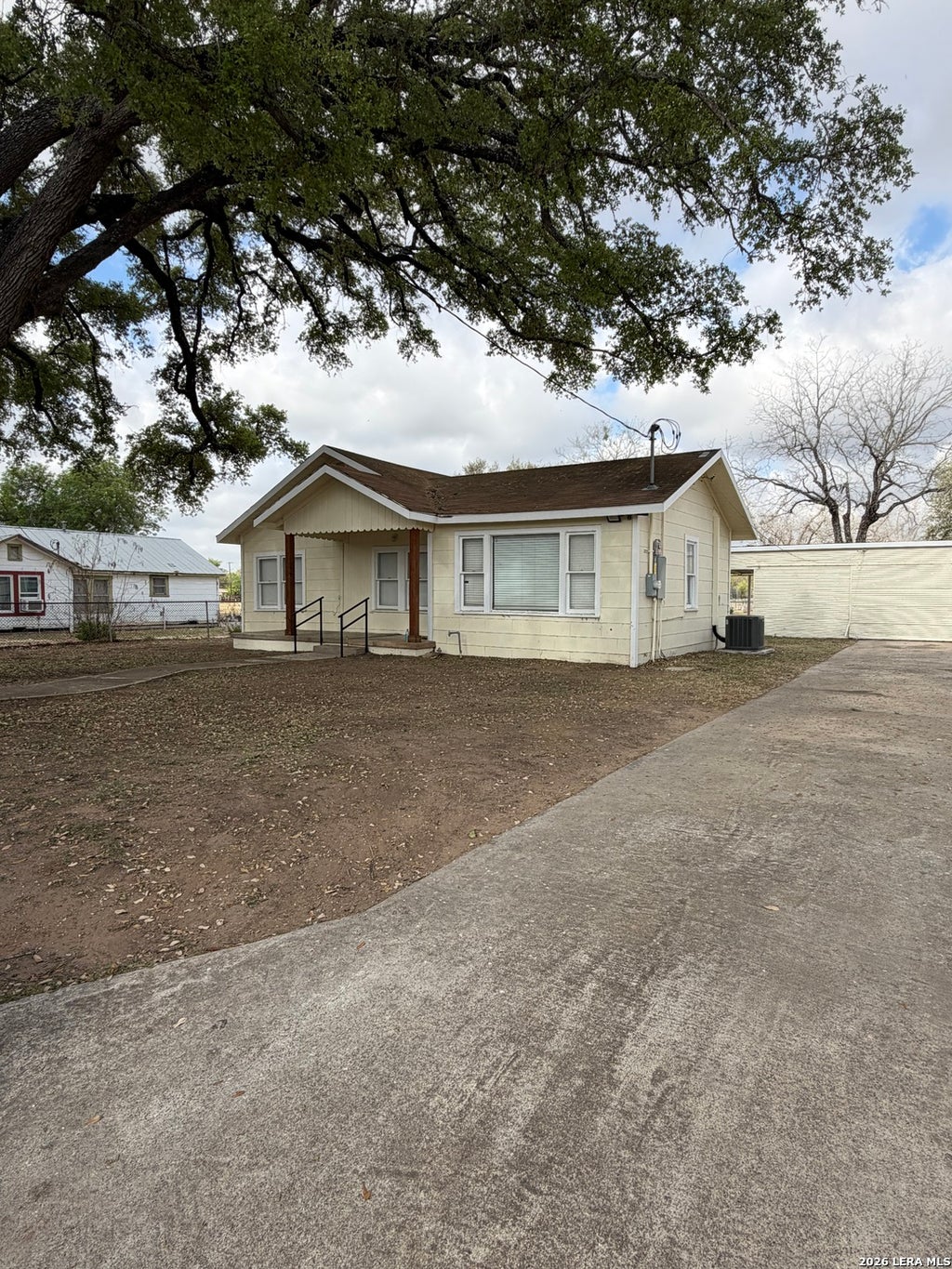 Photo of 719 KELLY ST, Poteet, TX 78065 (MLS # 1956657)