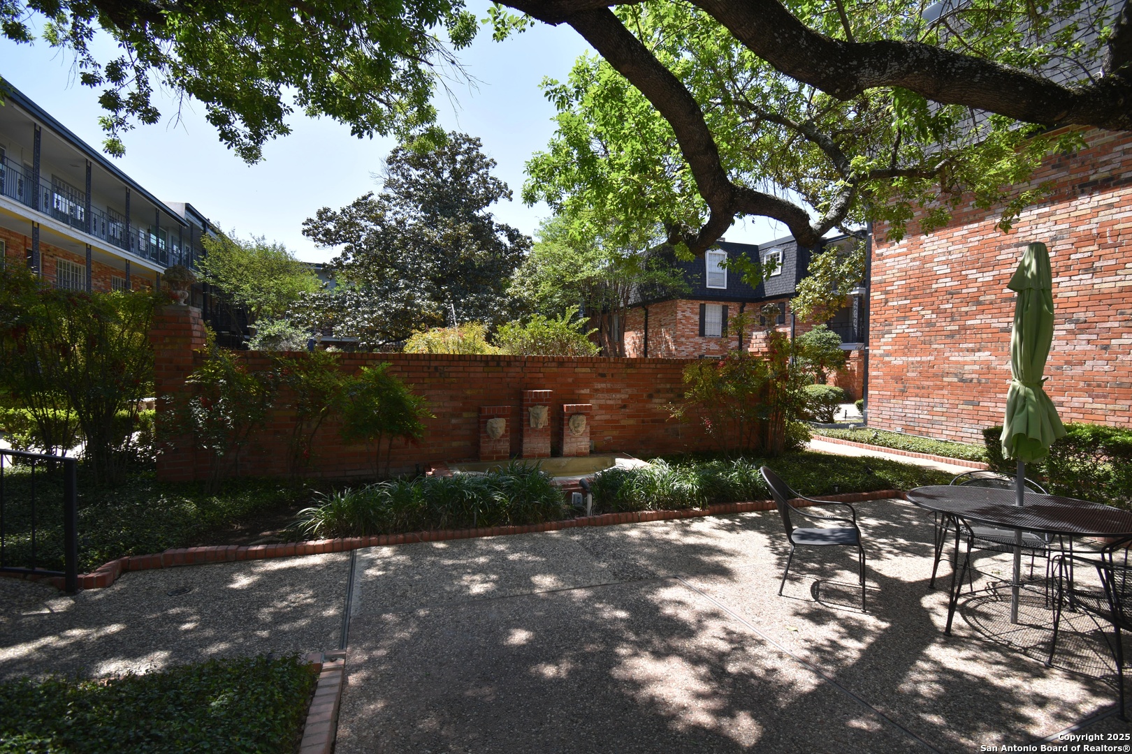8401 New Braunfels 125