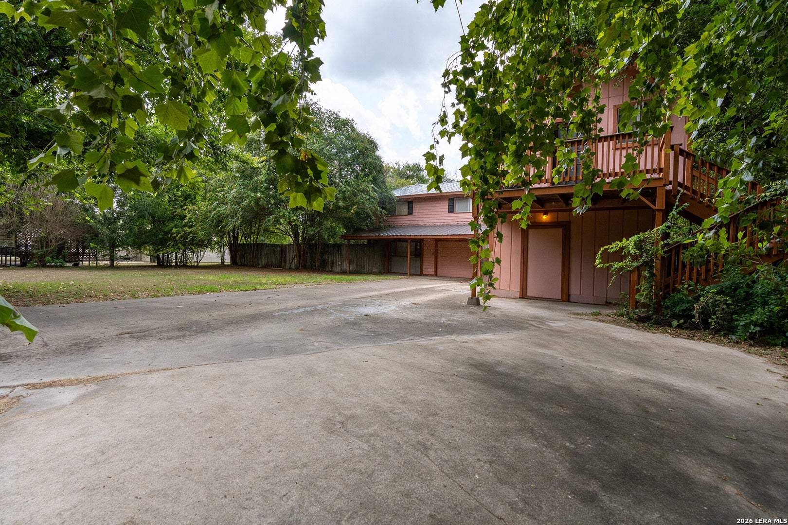 2114 TERMINAL LOOP RD