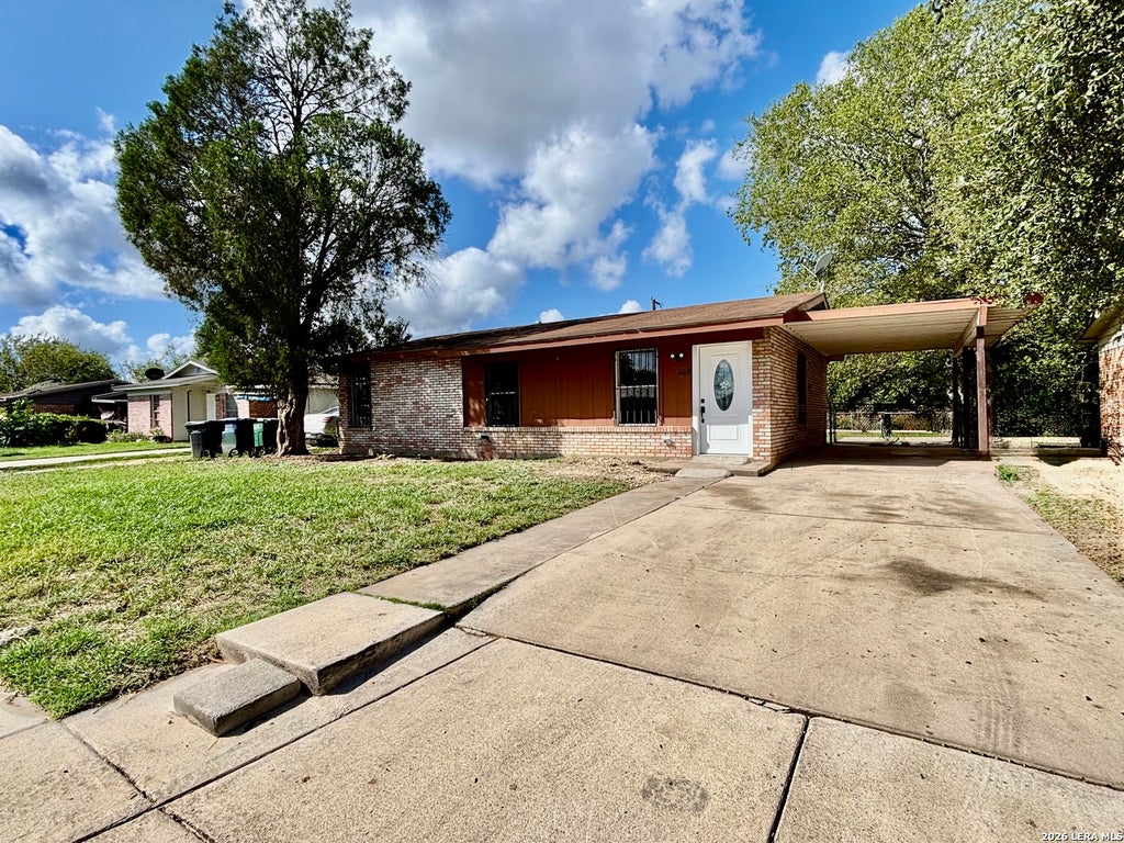 Photo of 1619 Latimer, San Antonio, TX 78220 (MLS # 2023999)