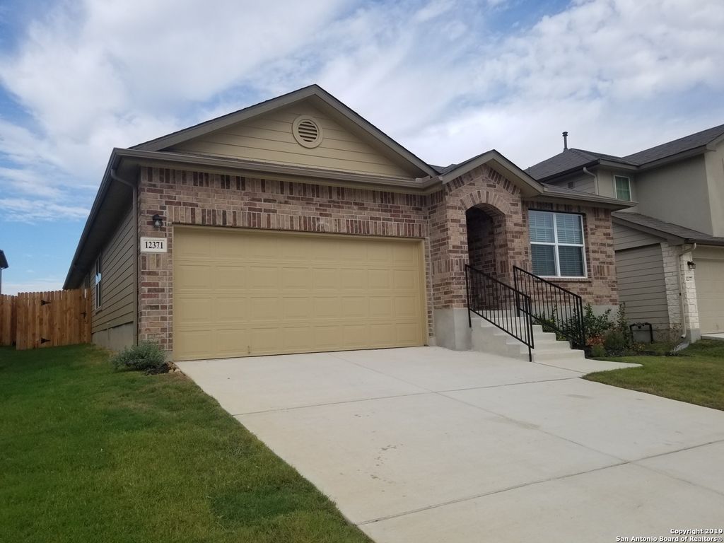 Photo of 12371 Erstein Valley, Schertz, TX 78154 (MLS # 1923656)