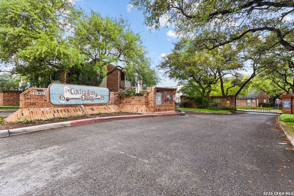 Photo of 4839 Brandeis 923 #923, San Antonio, TX 78249 (MLS # 1955359)