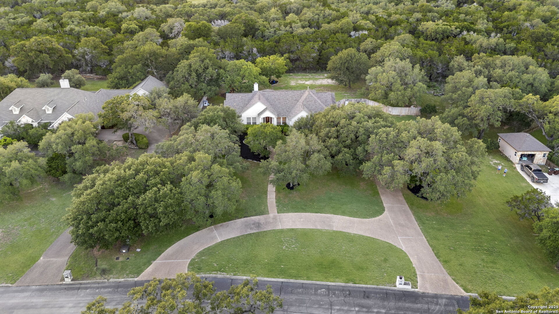 608 KENDALL PKWY