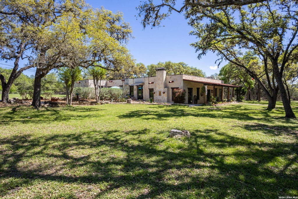 Photo of 132 Ridge, Boerne, TX 78006 (MLS # 1945664)