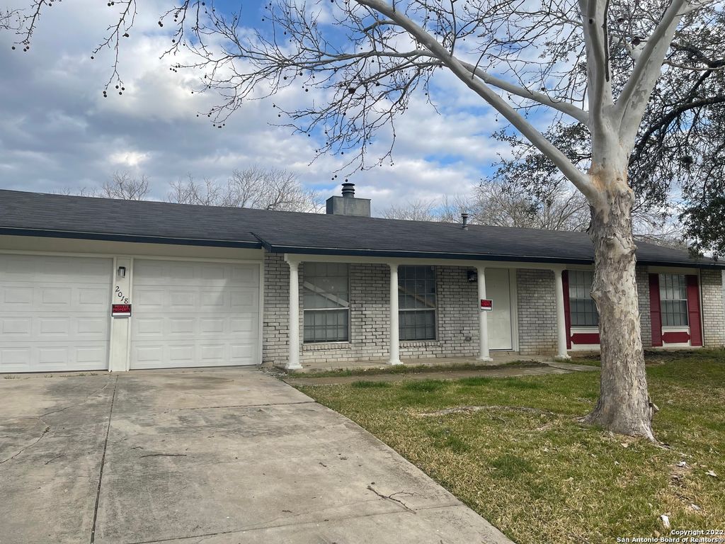Photo of 2018 HARPERS FERRY ST, San Antonio, TX 78245 (MLS # 1877494)