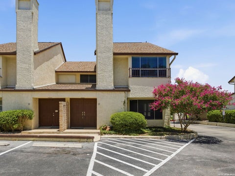 Property photo of 7123 Thrush View Lane 32, San Antonio, TX 78209