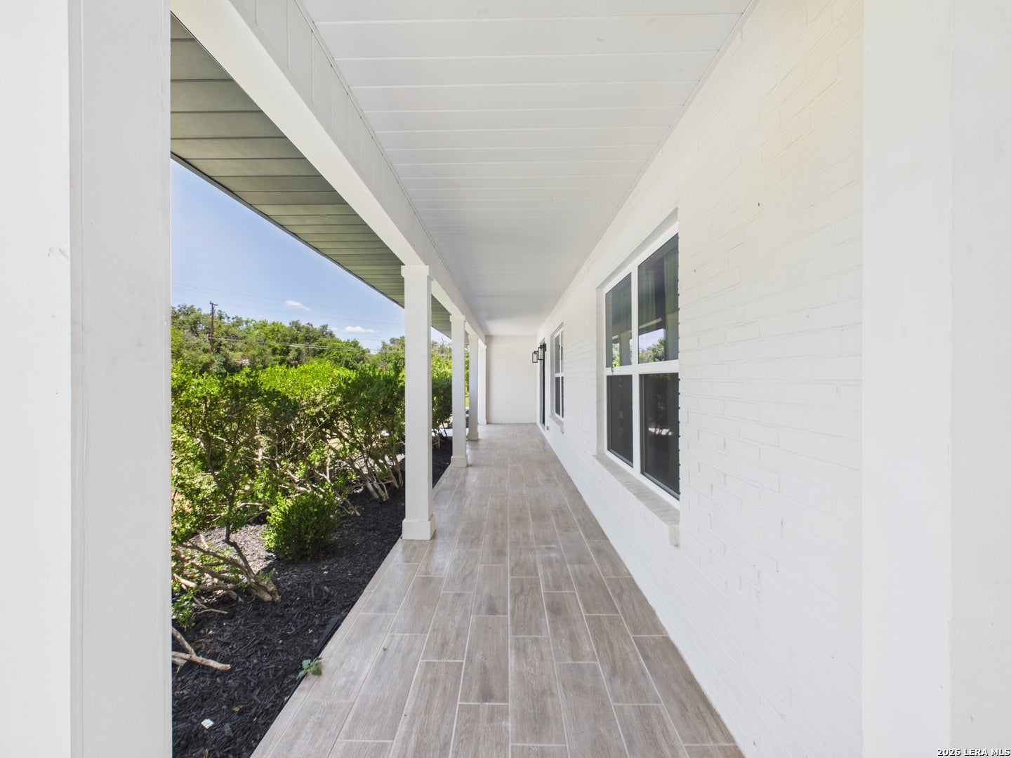 226 Gardenview