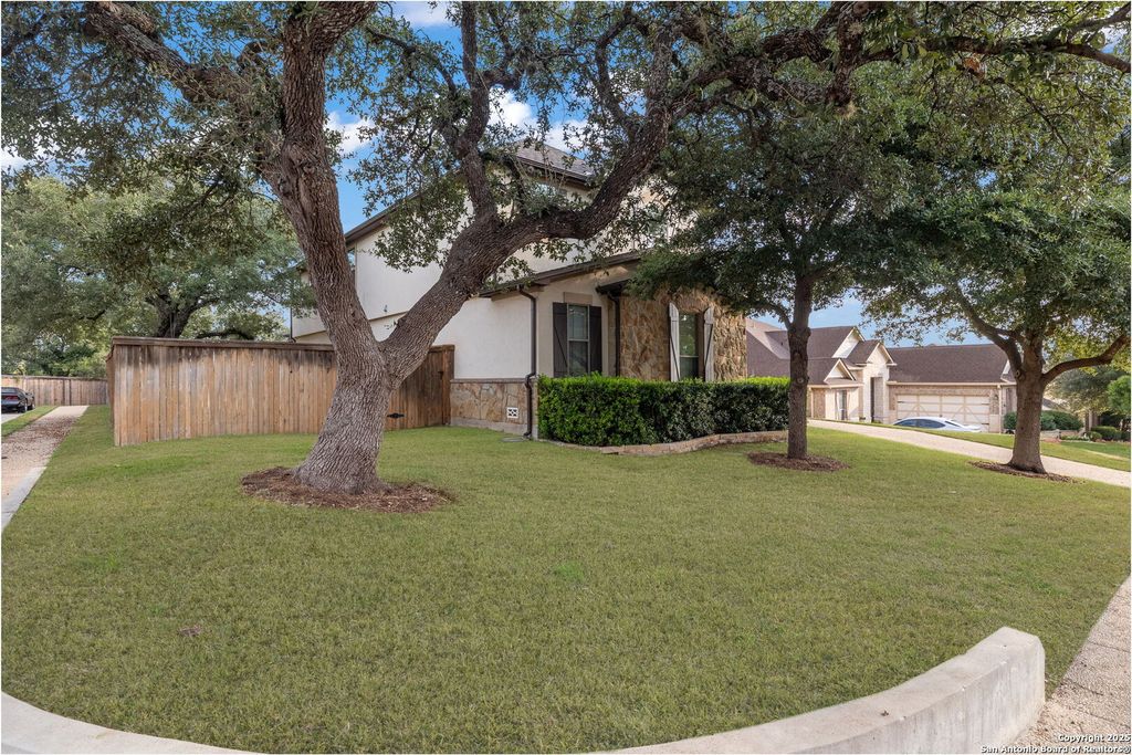Photo of 1219 Ashbury Bay, San Antonio, TX 78258 (MLS # 1909407)