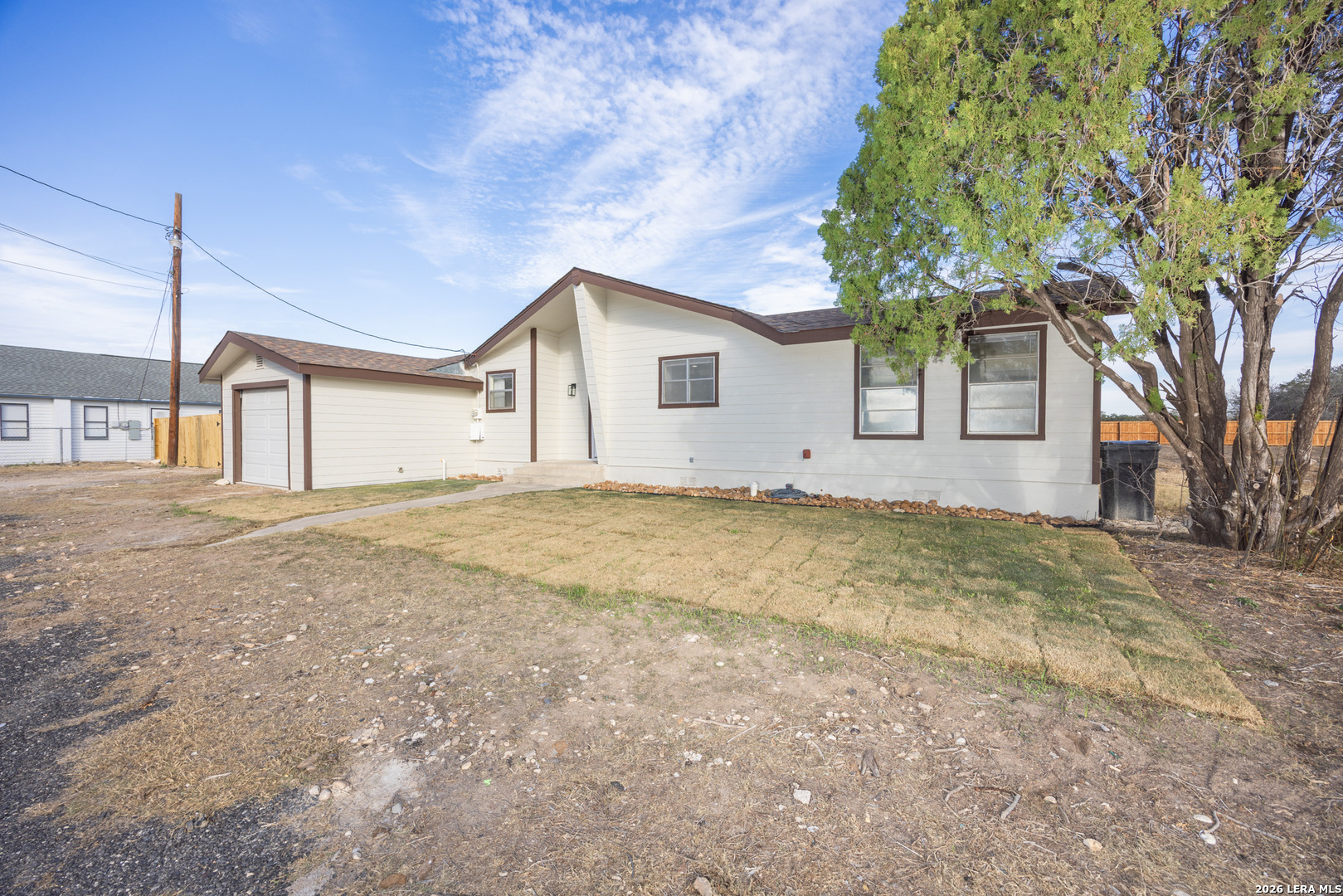 523A Rossville