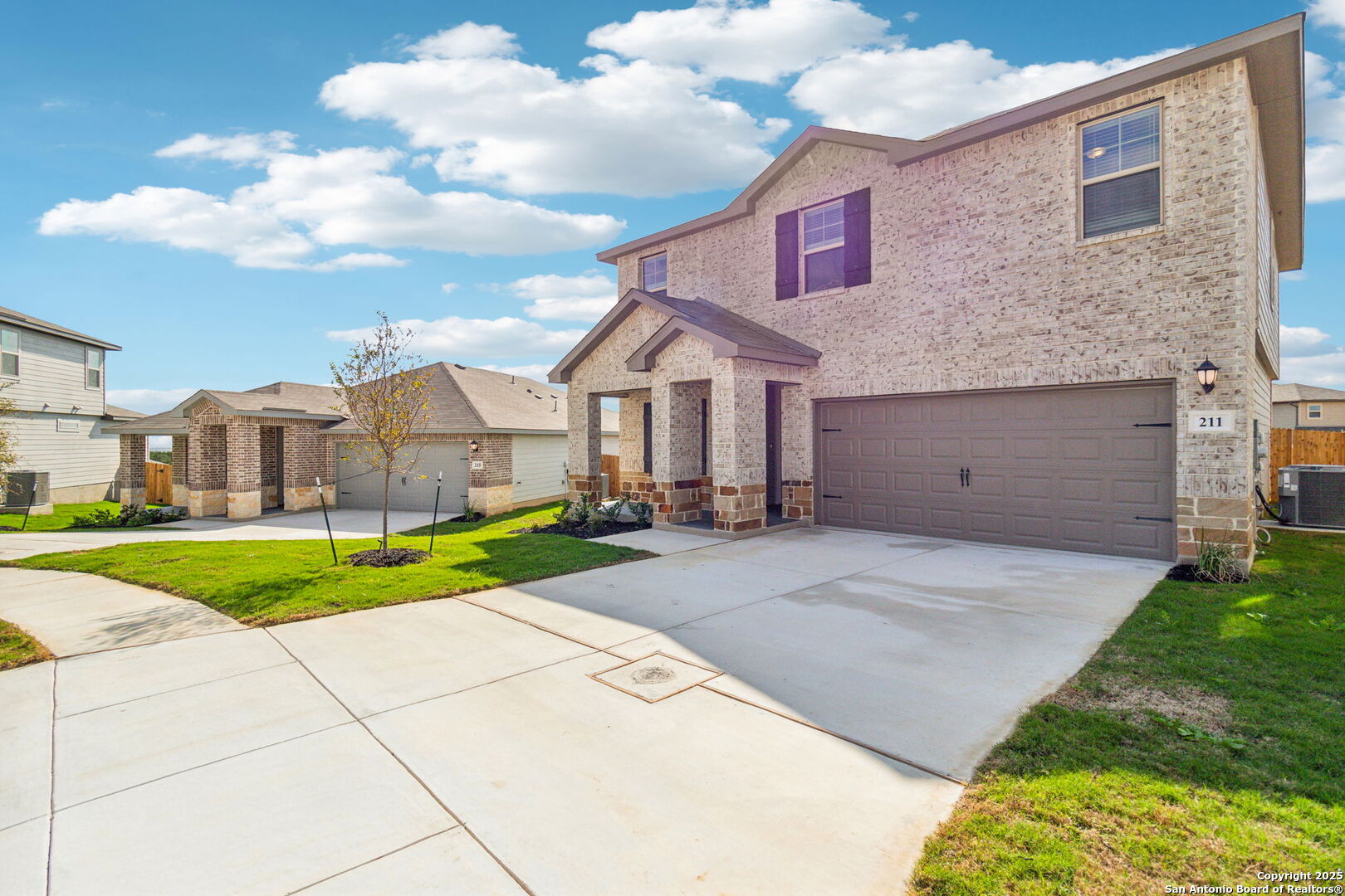 211 Prominence Way