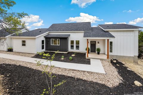 A home in Canyon Lake