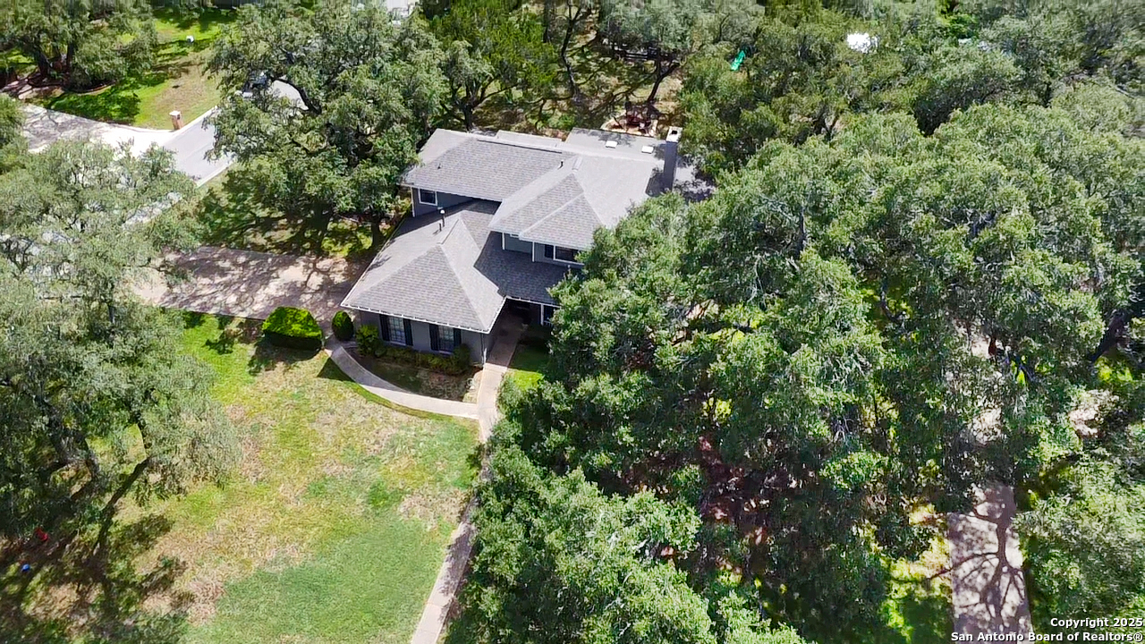 21005 Hickory Bend