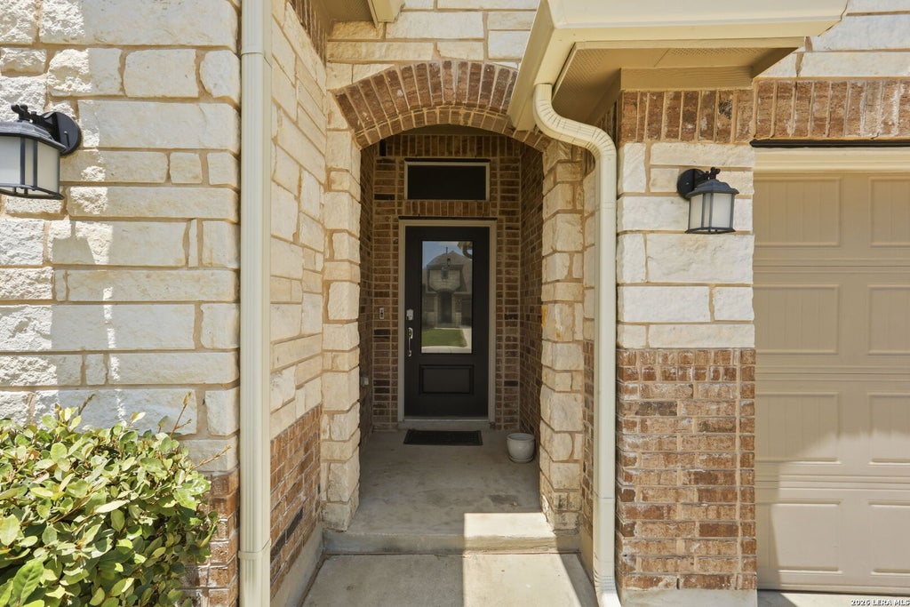 Photo of 8912 Luciano Ridge, Seguin, TX 78155 (MLS # 2024381)