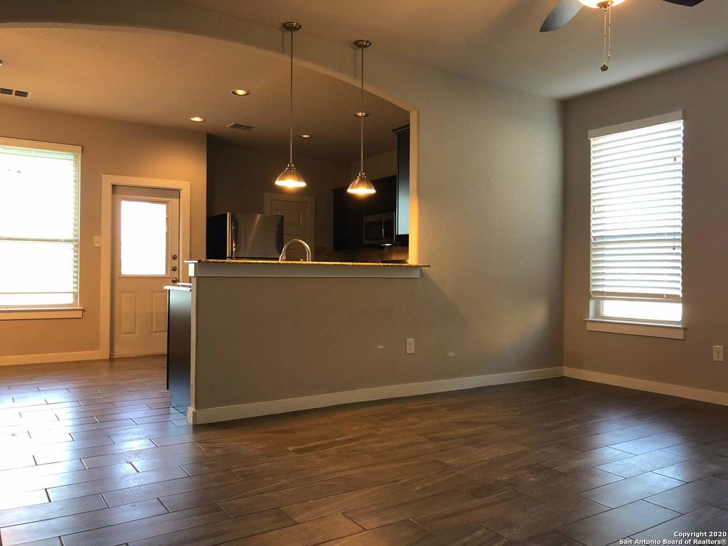 Photo of 414 Creekside Curve, New Braunfels, TX 78130 (MLS # 1971594)