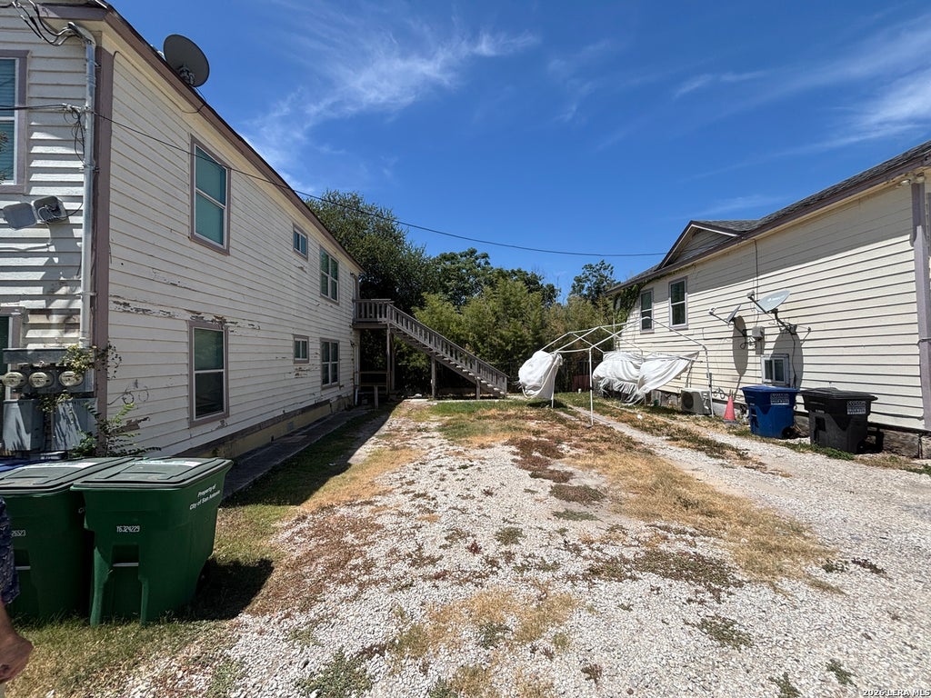 Photo of 803 W LULLWOOD AVE, San Antonio, TX 78212 (MLS # 2018390)