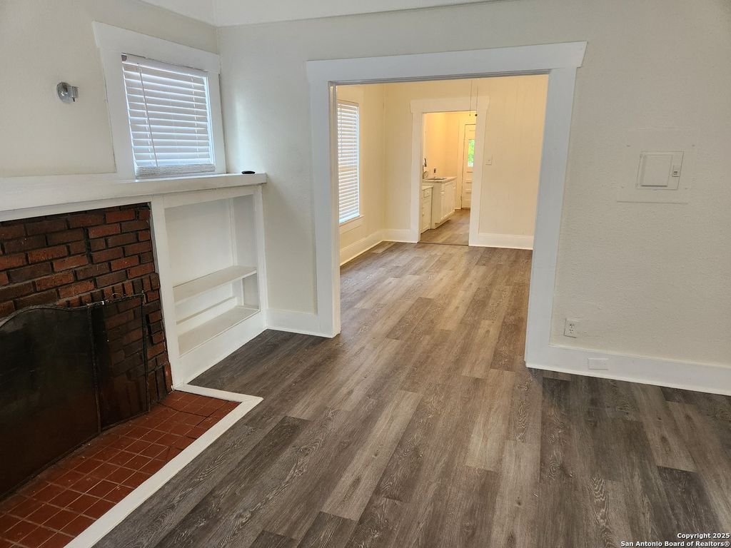 Photo of 1309 Nolan, San Antonio, TX 78202 (MLS # 1882951)