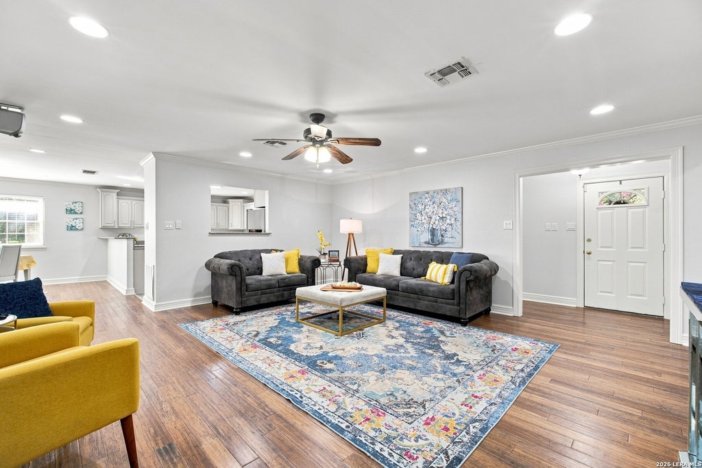 Photo of 740 DEER CROSS LN, San Antonio, TX 78260 (MLS # 2002466)