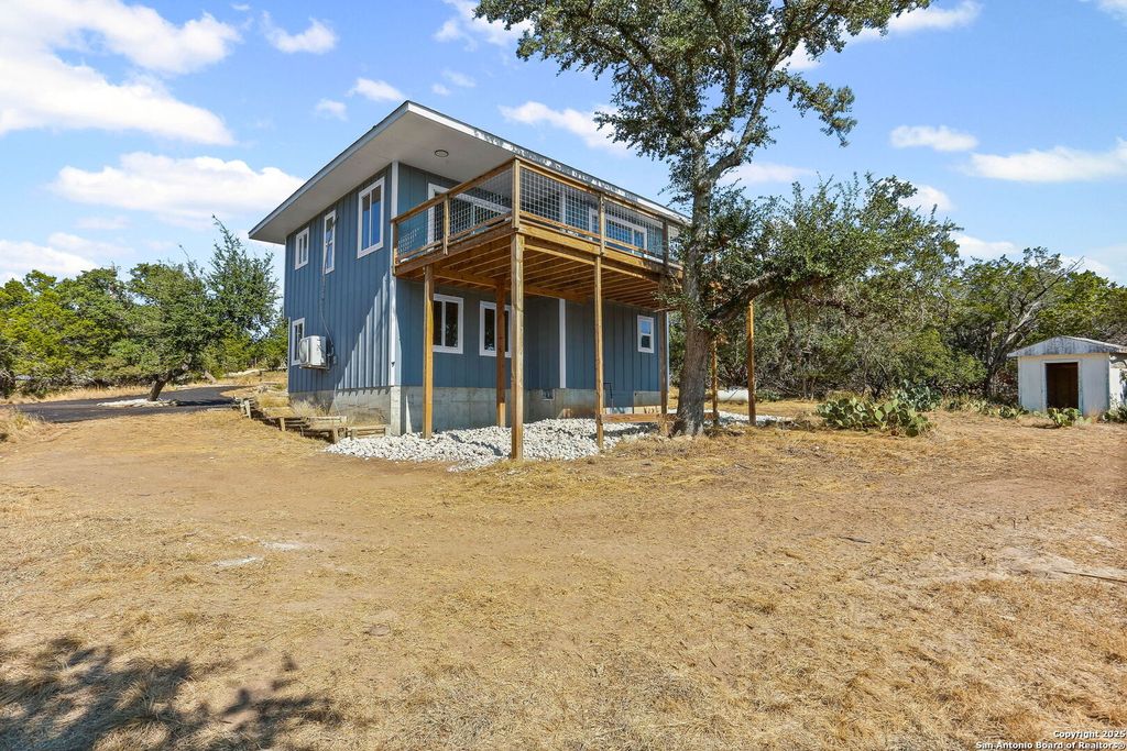 Photo of 1676 Cattail, Canyon Lake, TX 78133 (MLS # 1925124)