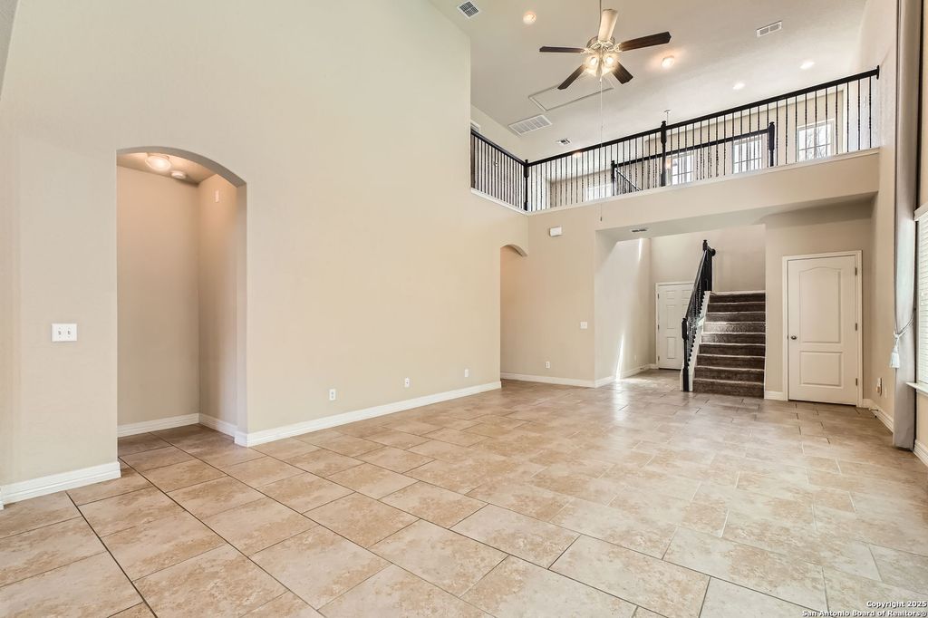 Photo of 10507 Royal Estate, San Antonio, TX 78245 (MLS # 1990071)