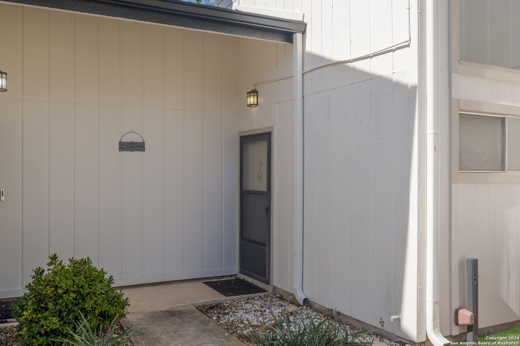 Photo of 1135 PARKVIEW DR C16 #C16, Canyon Lake, TX 78133 (MLS # 1955609)