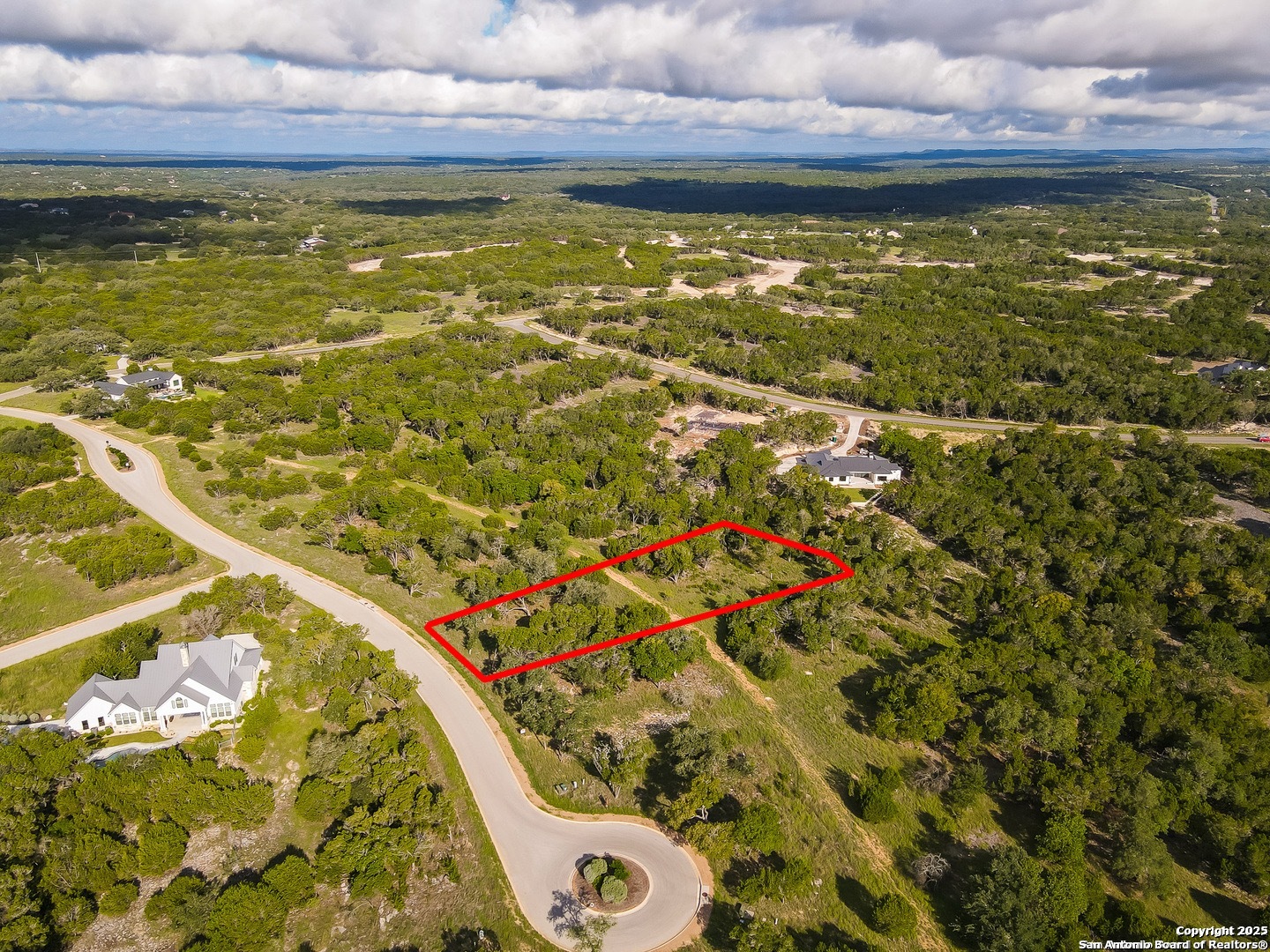 LOT 6 Ledgestone