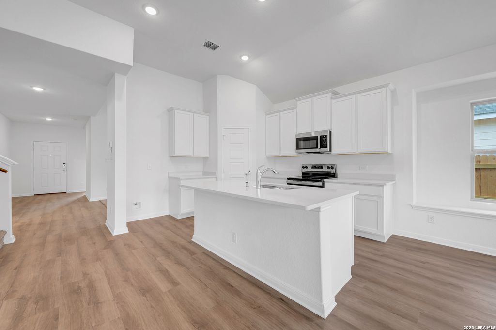 Photo of 1164 Limestone Ridge, Seguin, TX 78155 (MLS # 1910136)