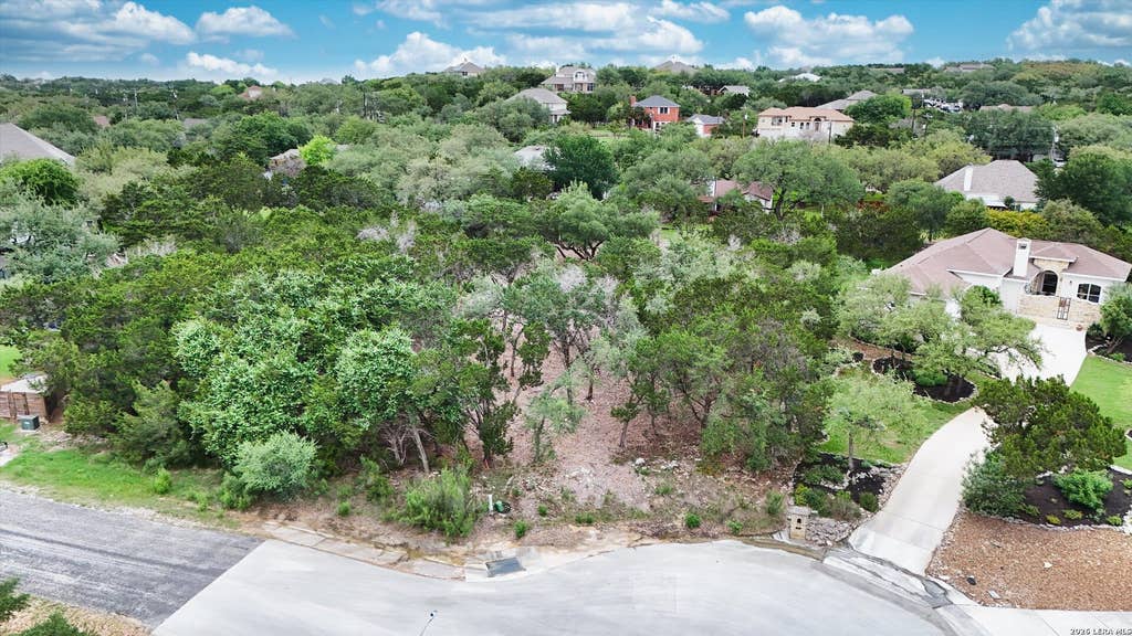 Photo of 311 Quiet Eve, San Antonio, TX 78260 (MLS # 1965740)